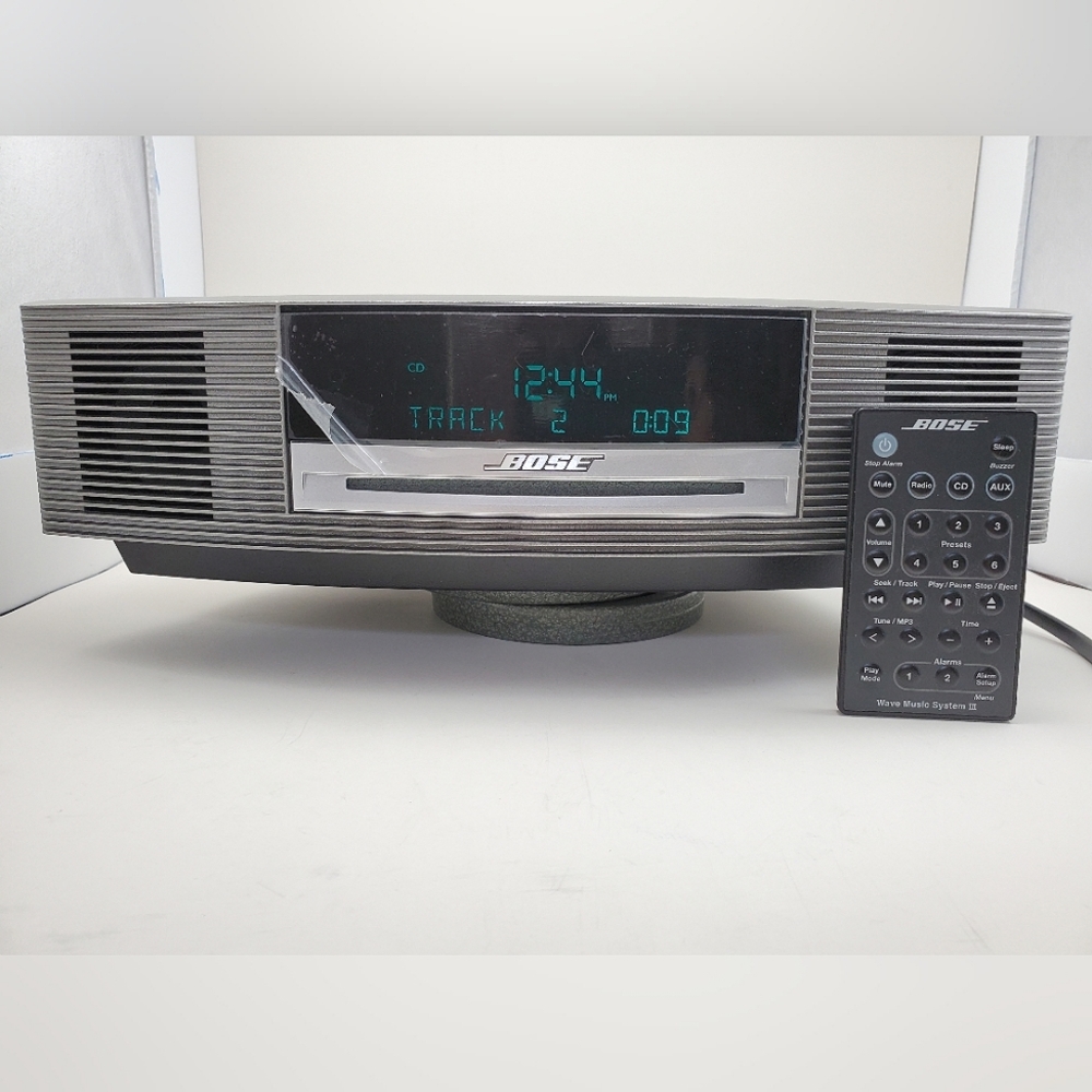 BOSE WAVE MUSIC SYSTEM 3